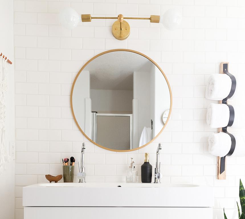 must-have-items-vanity-standard must-have-items-vanity-standard