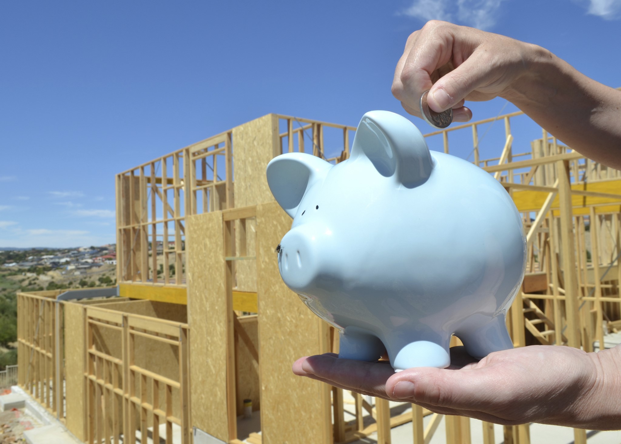 ECI article3 Piggy bank