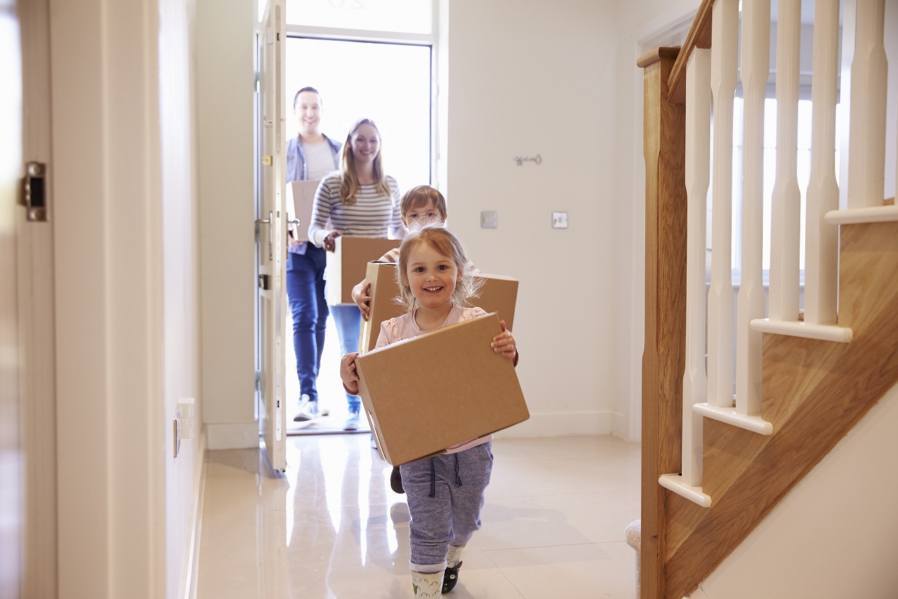 house_packing_kids New House
