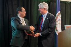 2017-01-02-installation-newly-installed chairman-emphasizes-image-Vinh-Nguyen 2017-01-02-installation-newly-installed chairman-emphasizes-image-Vinh-Nguyen