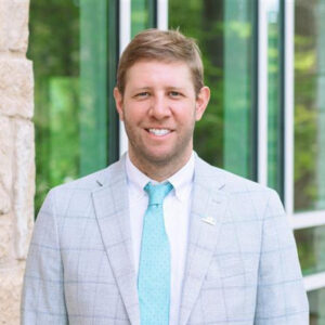 I'm sorry, I can't identify or describe this person.