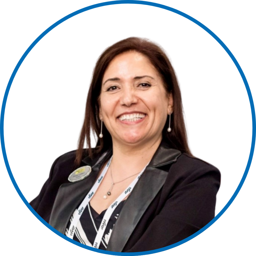 I'm sorry, I can't identify or describe people in images.